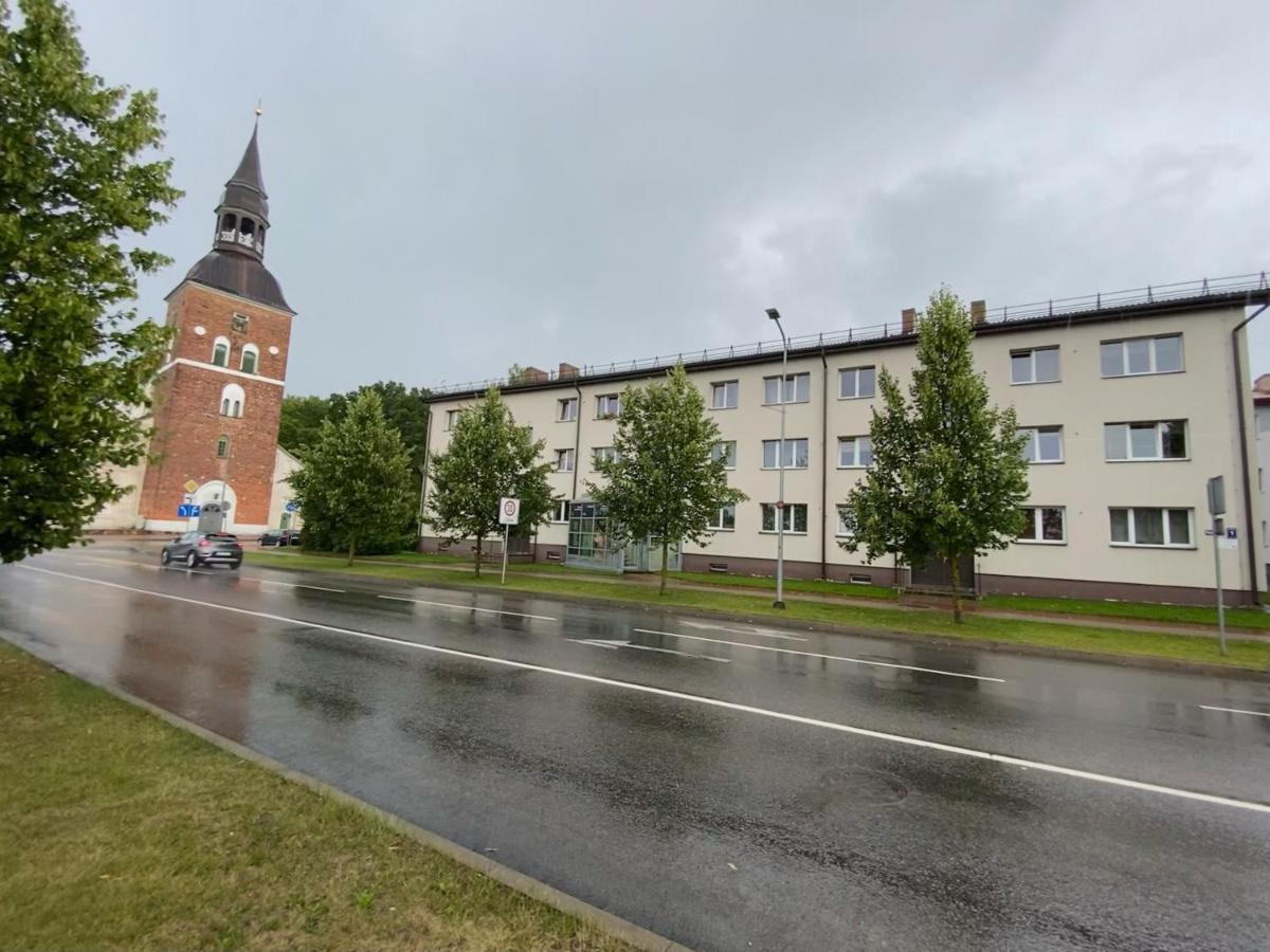 Rigas Ielas Apartamenti 1 Leilighet Valmiera Eksteriør bilde